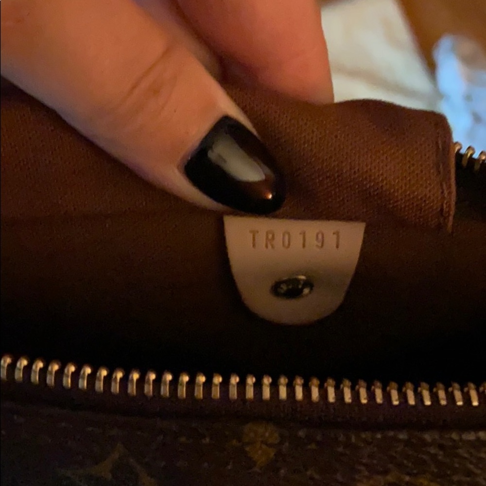 Louis Vuitton speedy 30 🌟sold out in stores🌟 - Picture 4 of 16